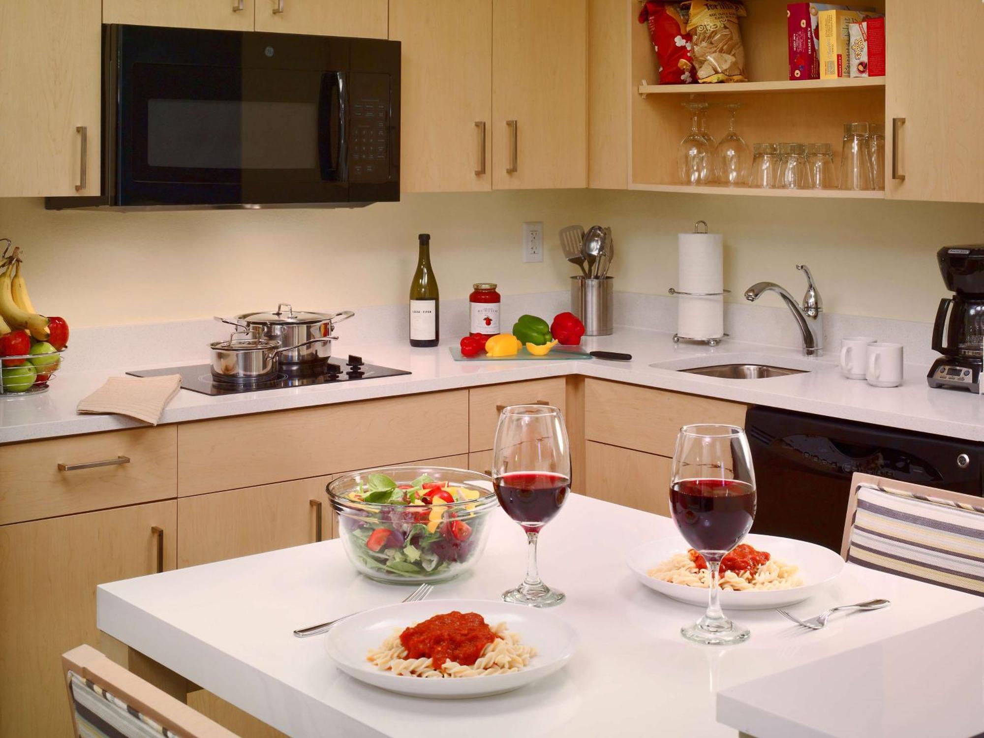 Staybridge Suites Boston - Burlington By Ihg Экстерьер фото