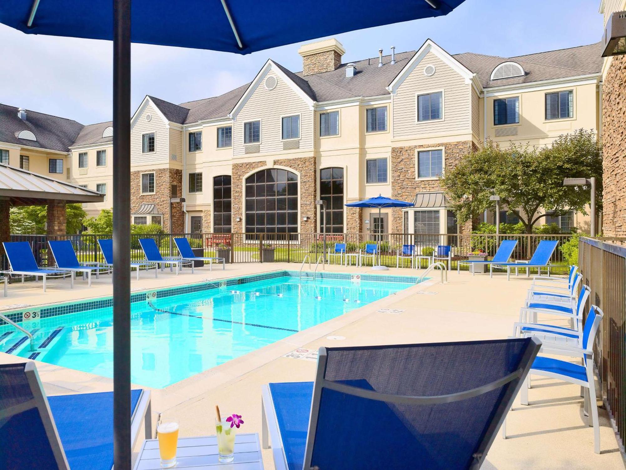 Staybridge Suites Boston - Burlington By Ihg Экстерьер фото